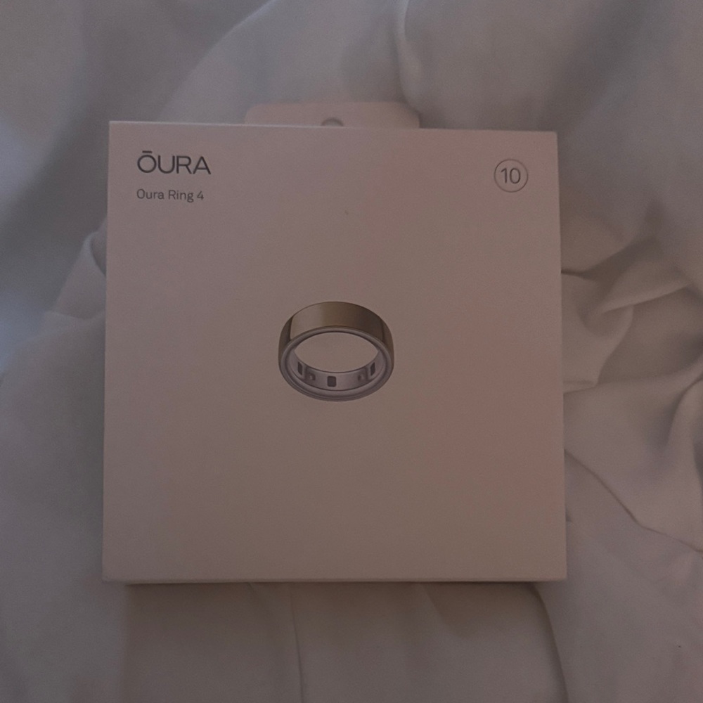 Oura Ring Gen 4 - Gold Size 10